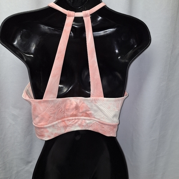 Kimberly tank top size large - Picture 3 of 4